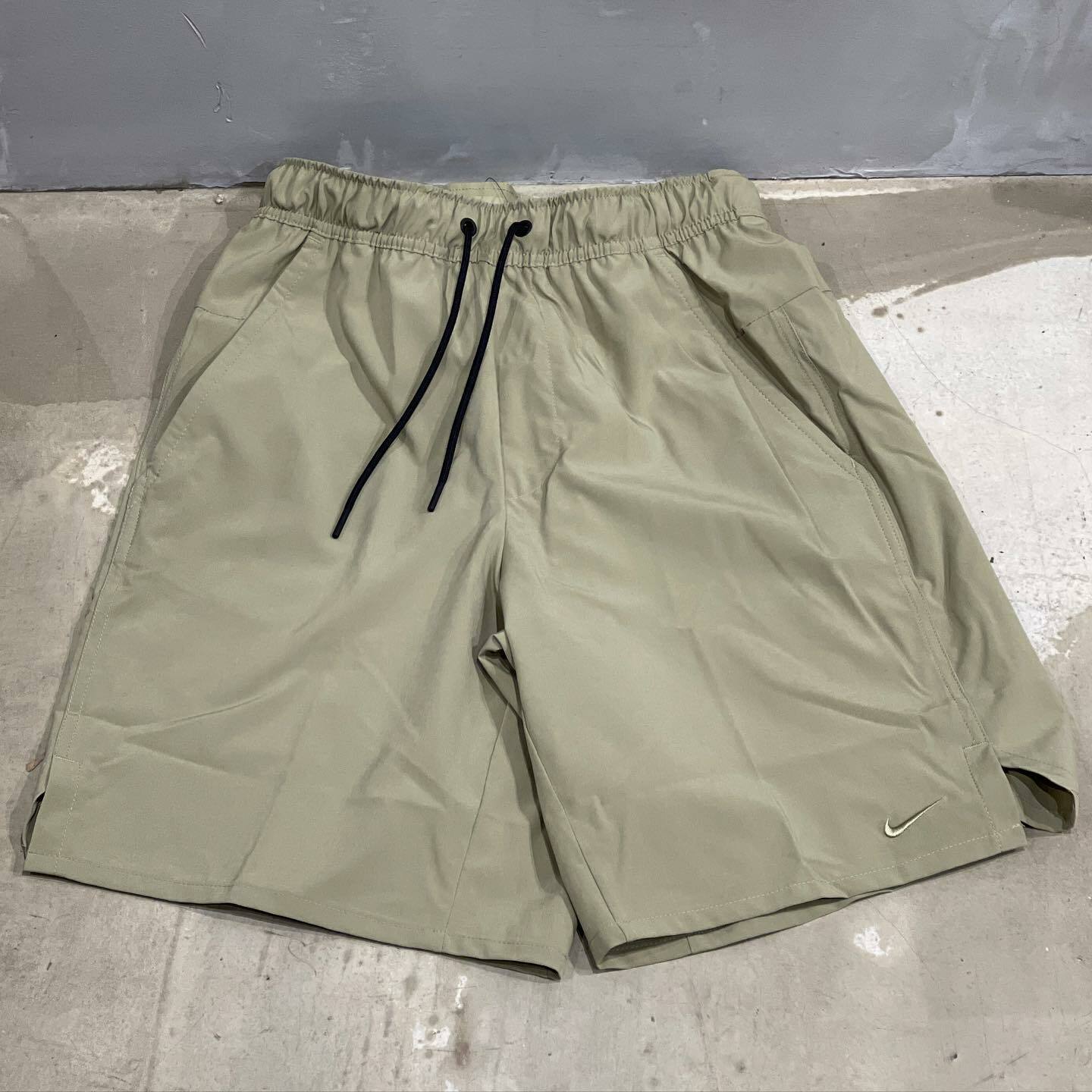 Nike Dry fit 卡其綠 超彈力短褲 透氣 現貨到！ DV9331-276