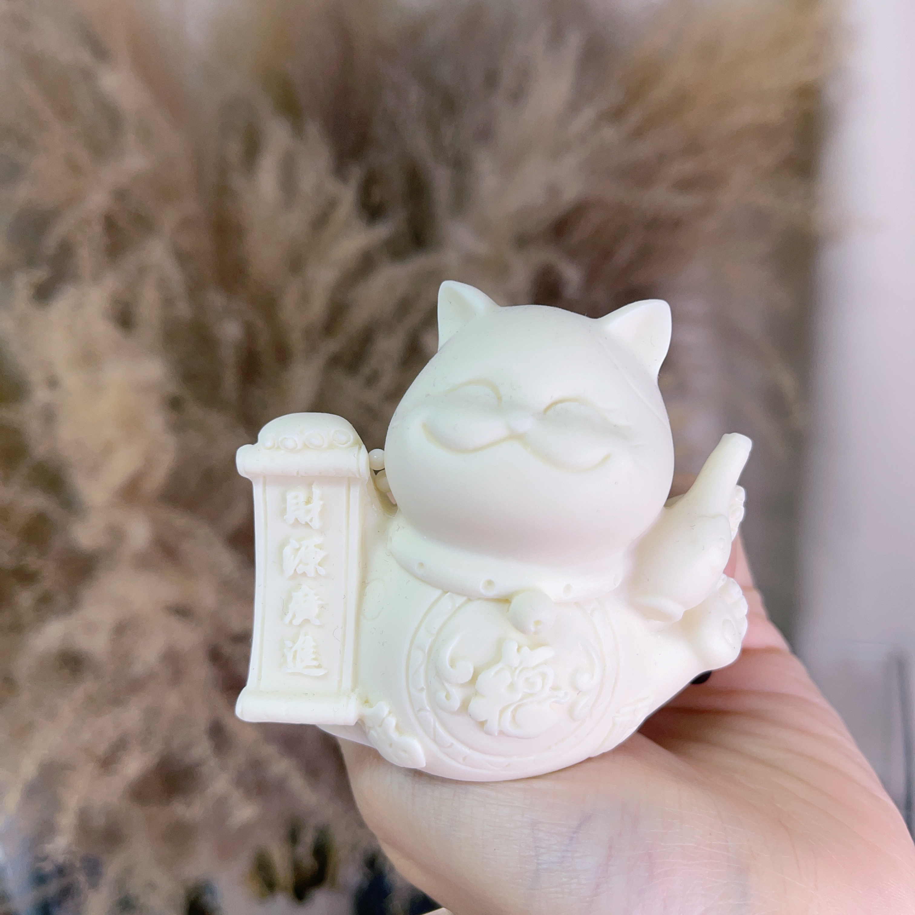 招財貓象牙果擺件