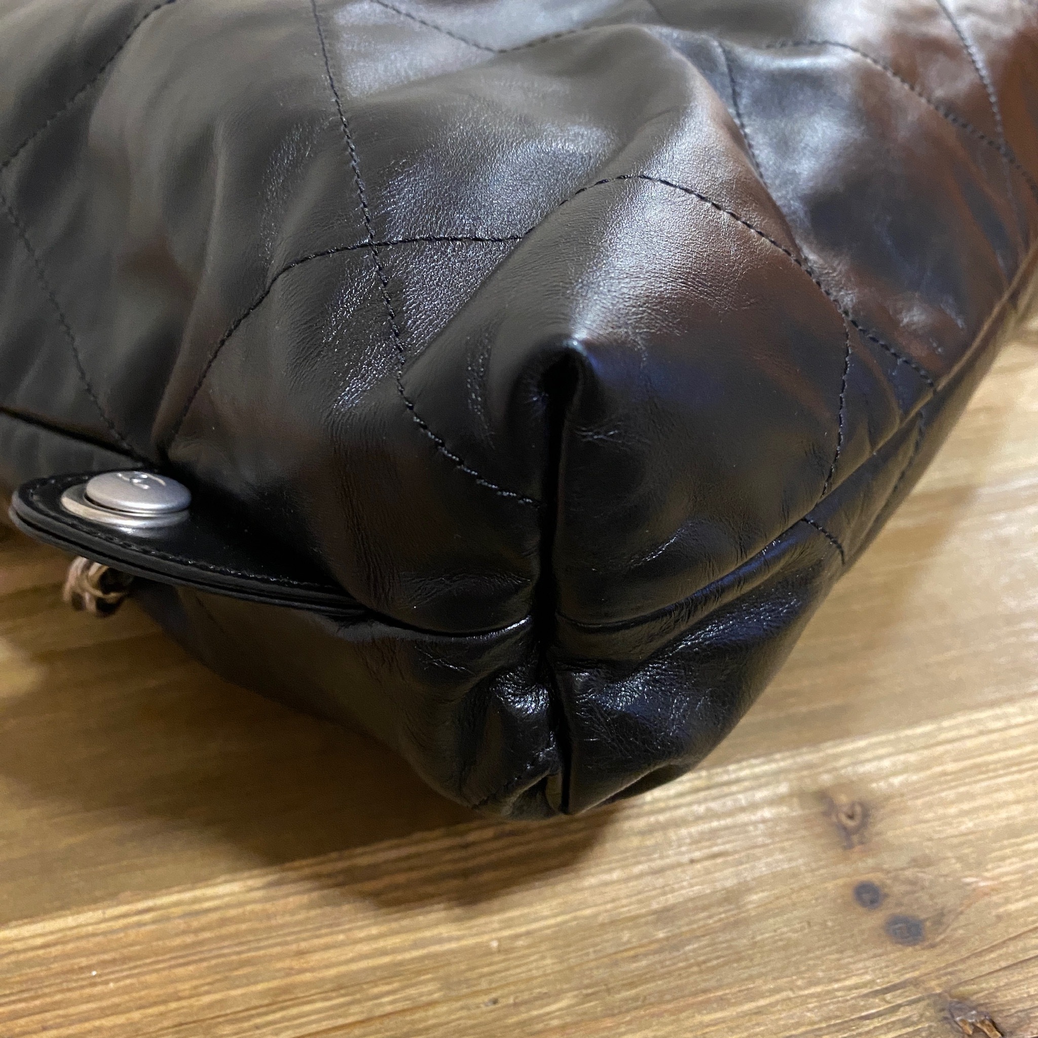 Unused] Chanel 22 backpack calfskin Black/ silver