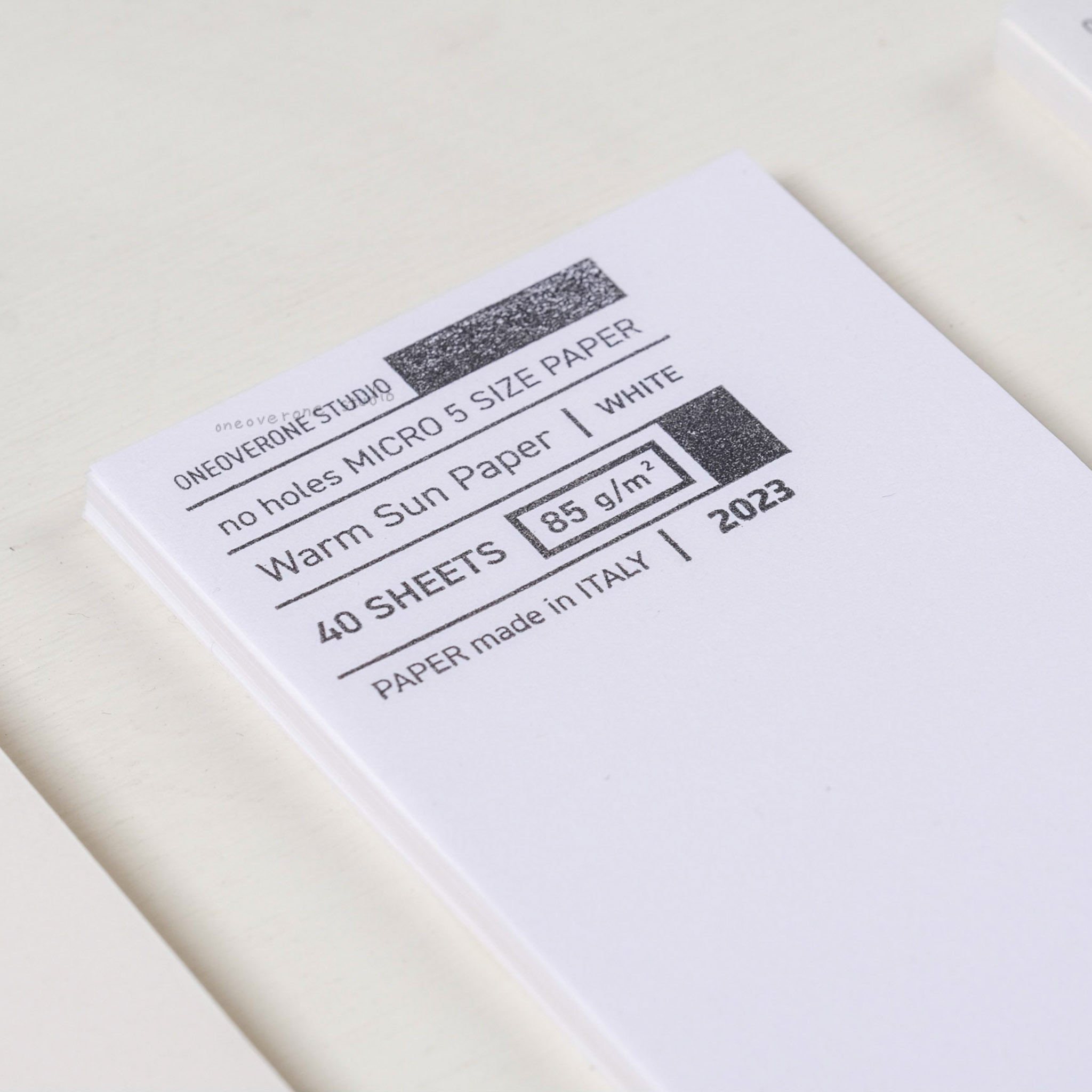 無孔MICRO5尺寸 白色暖陽紙｜一分之一工作室 臺灣