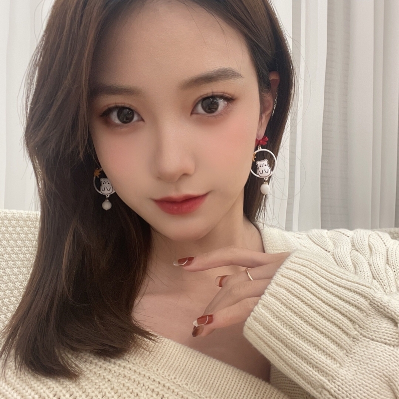 Ribbon Snowflakes Baby Bear Earrings