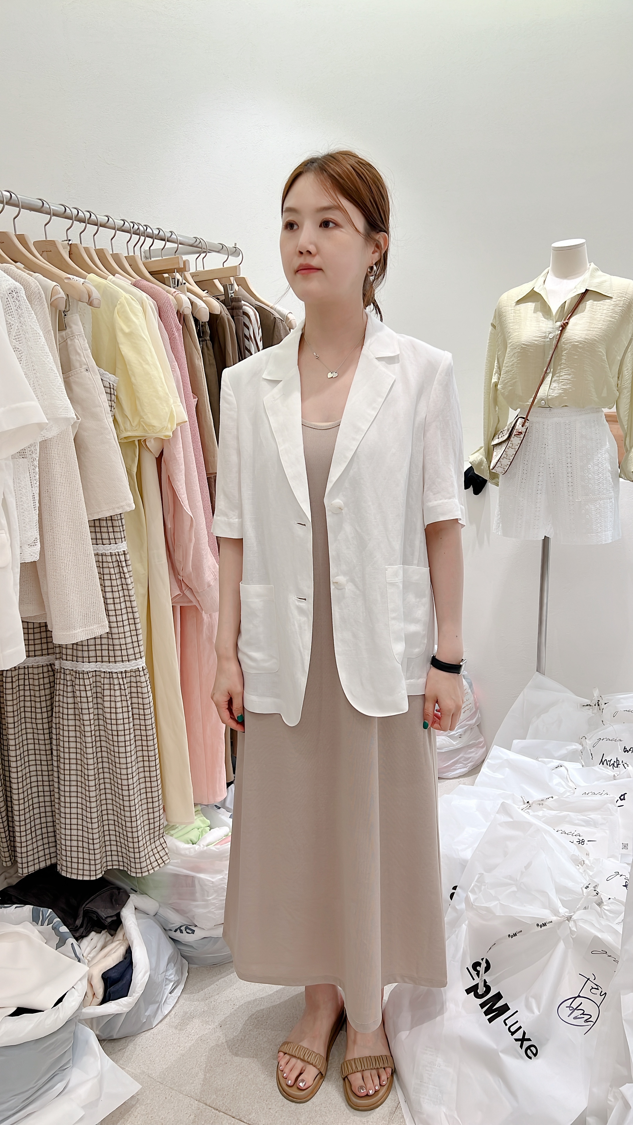 (現貨)顯瘦的彈性細肩連身裙｜韓國連線