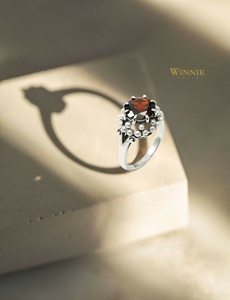 石榴石米珠典雅戒指(OP1272)