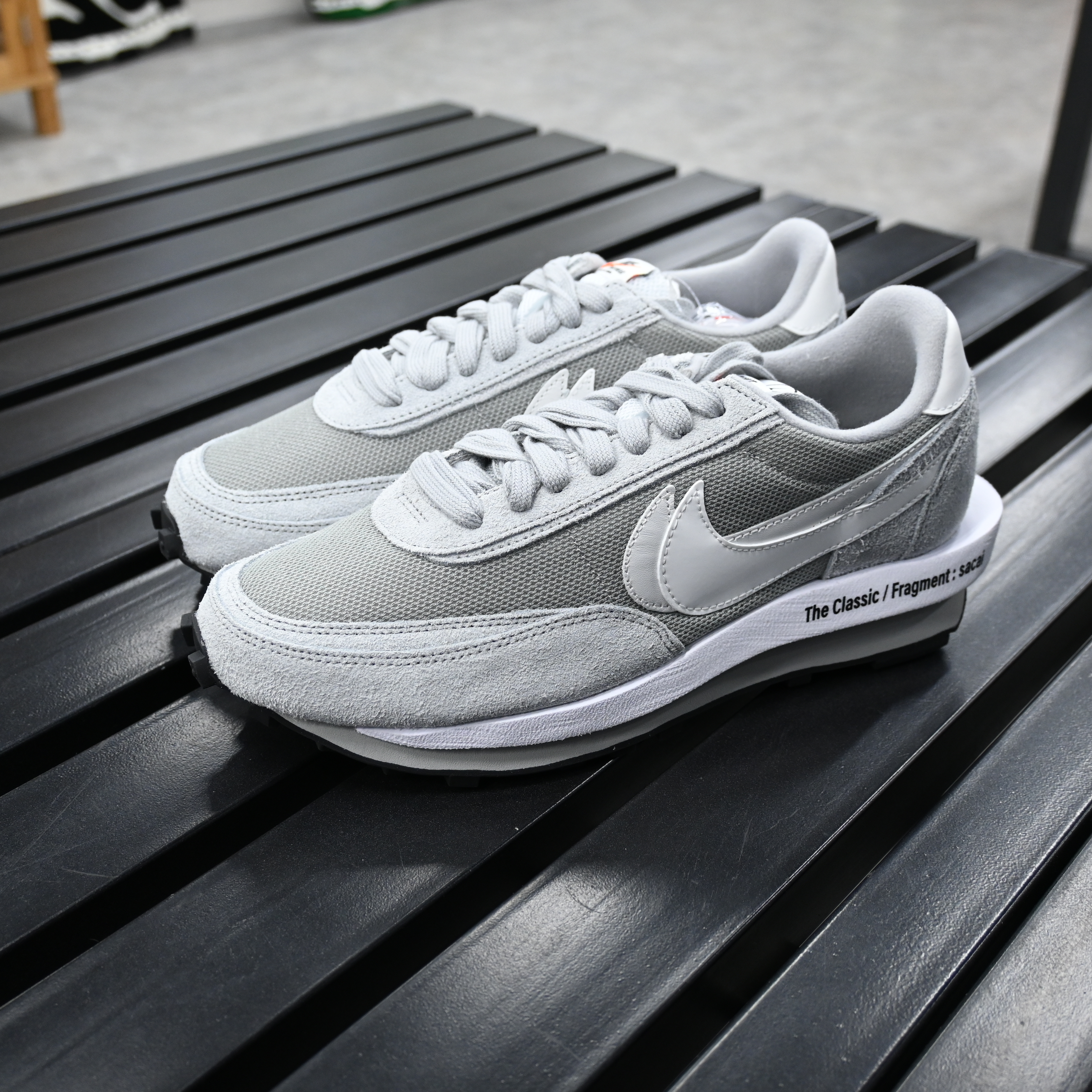 Sacai x Fragment x Nike LDWaffle Grey DH2684-001