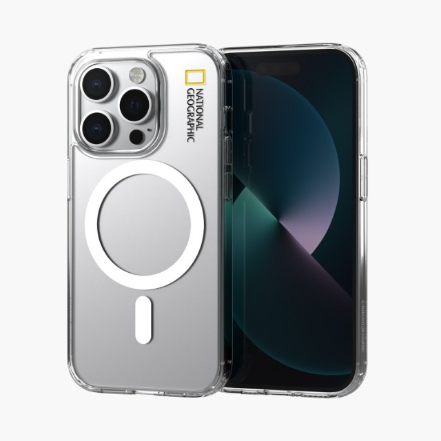 National Geographic iPhone 14 Series MagSafe Clear Case