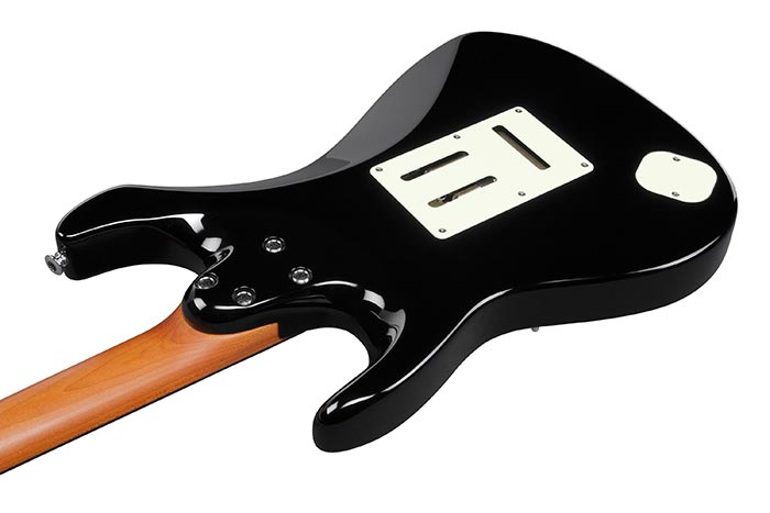 Ibanez AZ2203N BK 日本製電吉他