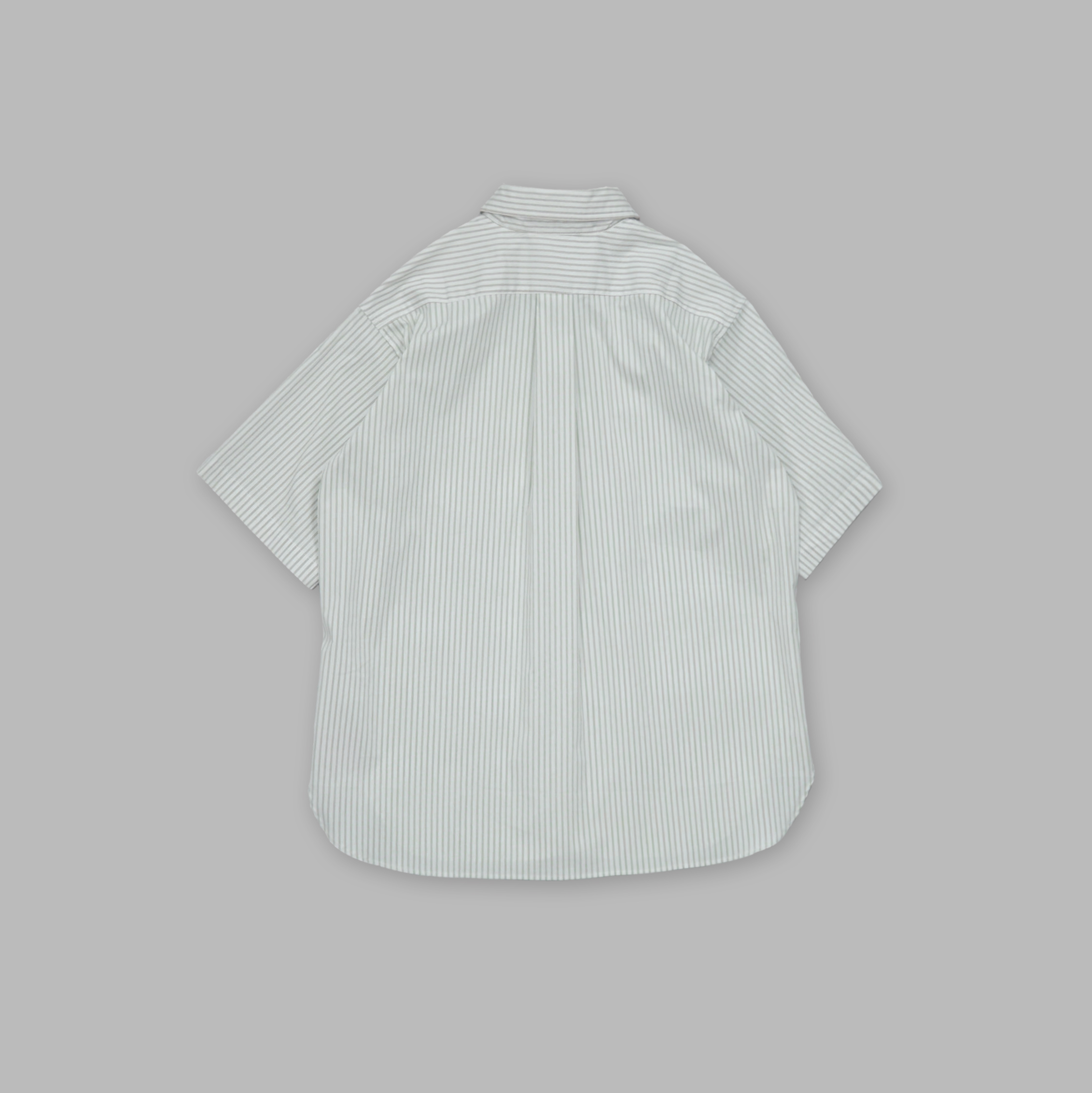 J.P.L. 尖領半袖豎紋弧形襯衫 ╭ 2色 ╮