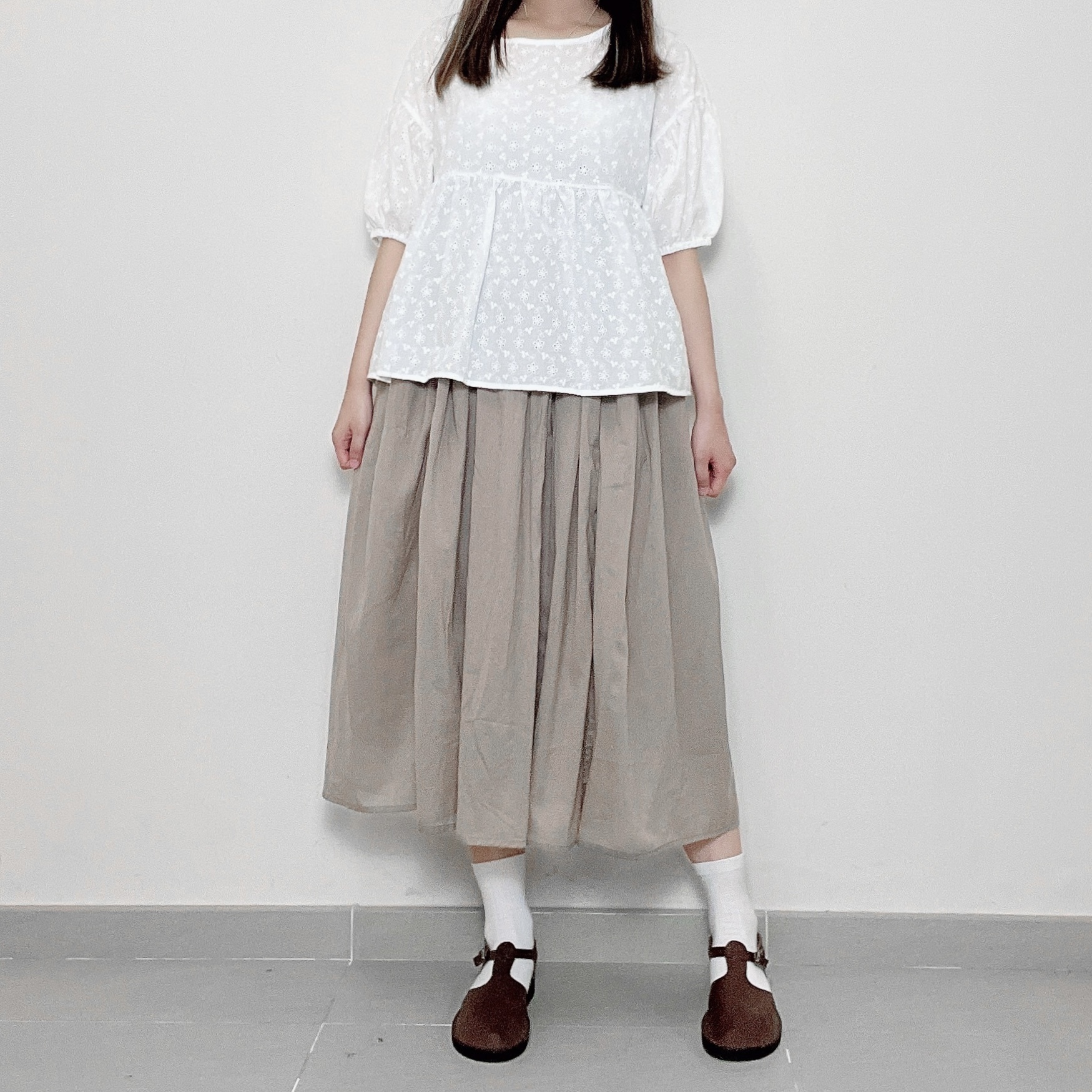 現貨 | 2 - way 通花泡泡袖 t o p (兩色入)