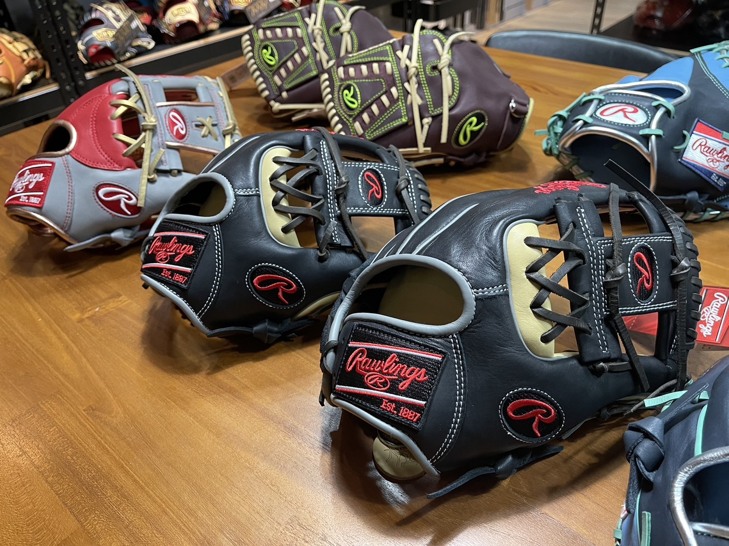 Rawlings HOH MLB COLOR SYNC 内野手用 軟式 HOH® MLB COLOR SYNC [内野手用] サイズ 11.5 | グラブ