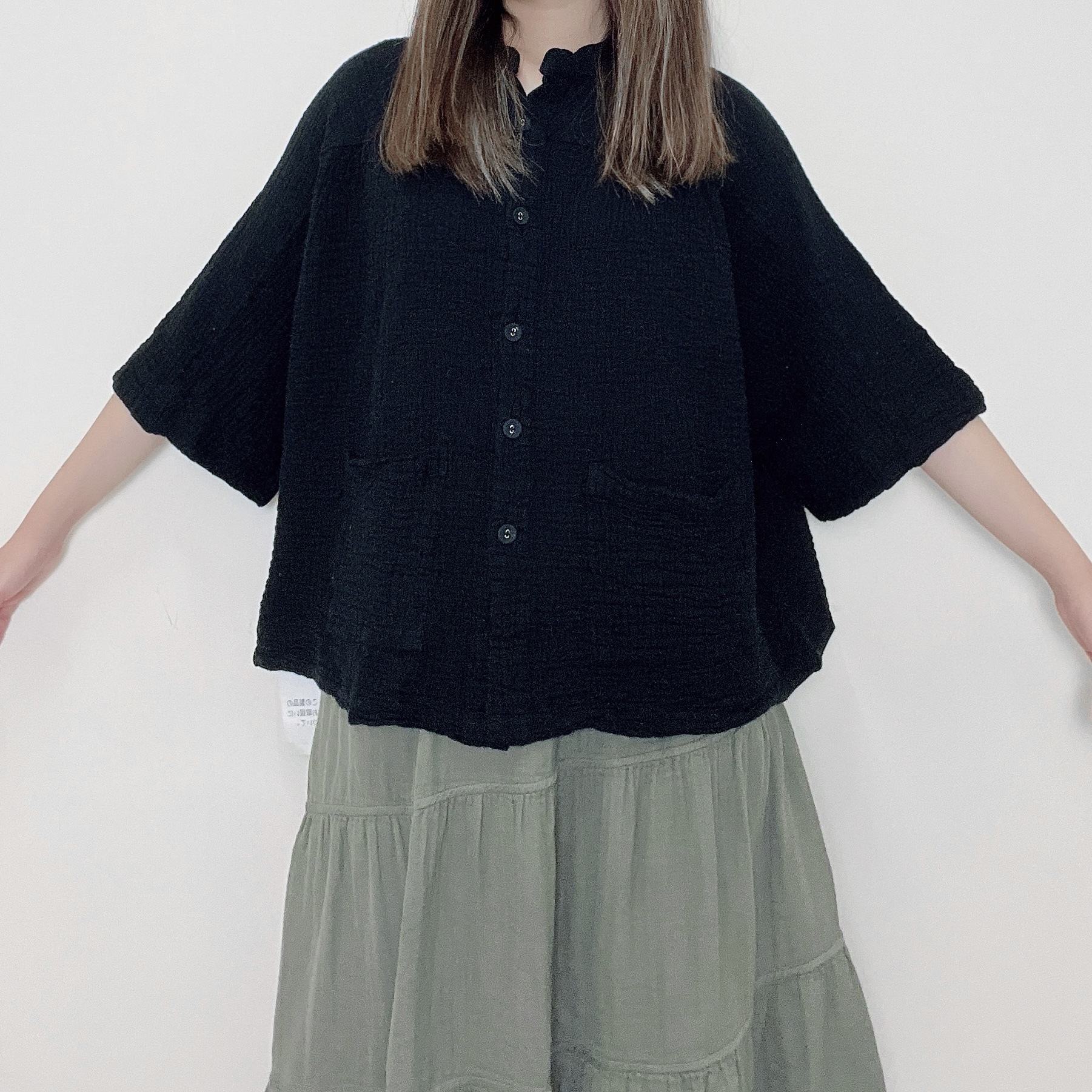 現貨 | B B 棉寬鬆落肩 T o p (兩色入)