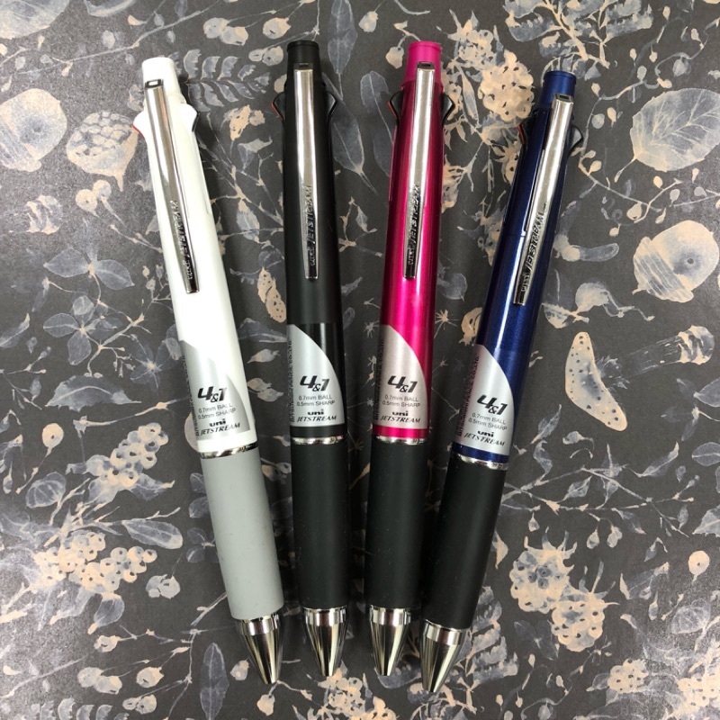 uni jetstream 4+1機能筆一般款