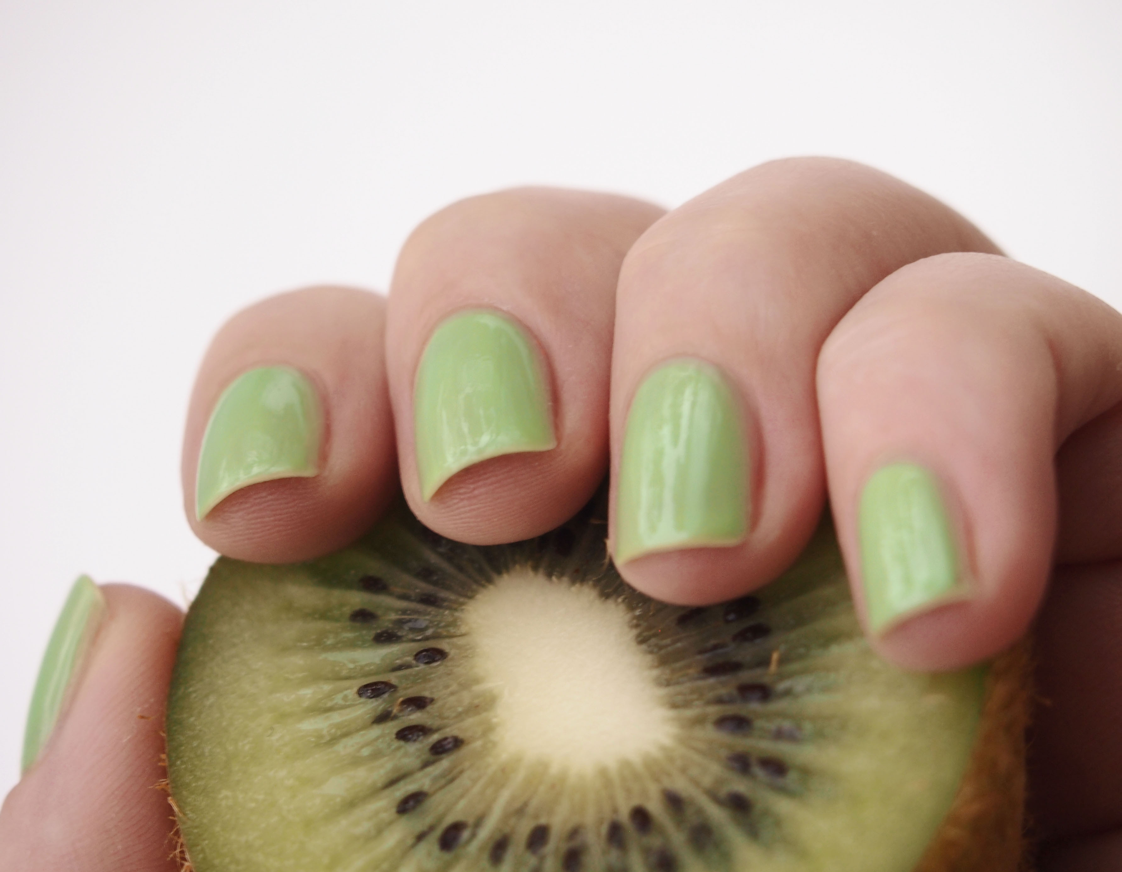 Nubar 指甲油(孕婦可用) - Kiwi - NJB265