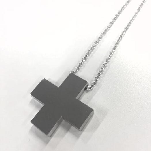 Evastore 預訂 十字頸鏈