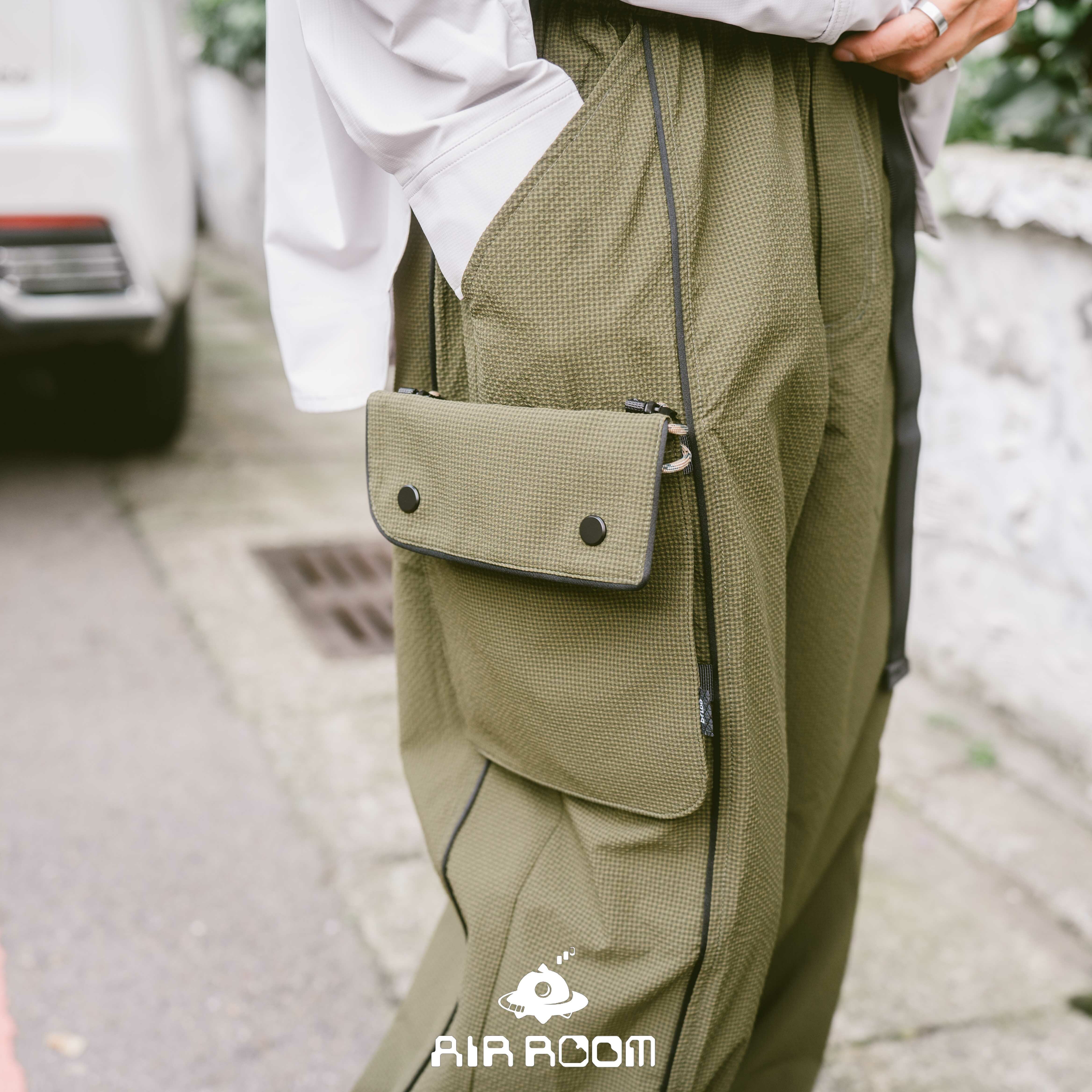 2023SS oqLiq Aura Protection drawstring pants ll 口袋可拆 側背包 泡泡布 機能 長褲 現貨 (23SP11)