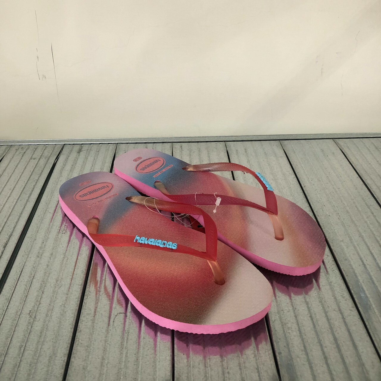 Havaianas 哈瓦仕 Slim Metallic Rainbow Flip Flops 拖鞋 夾腳拖 粉紅檸檬汽水 女款 4148256-1749