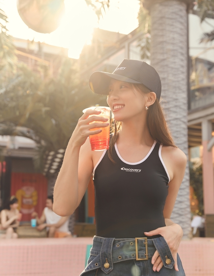 韓國代購 Discovery Expedition Monokini 連身泳衣 連身背心 女 黑 JUN-