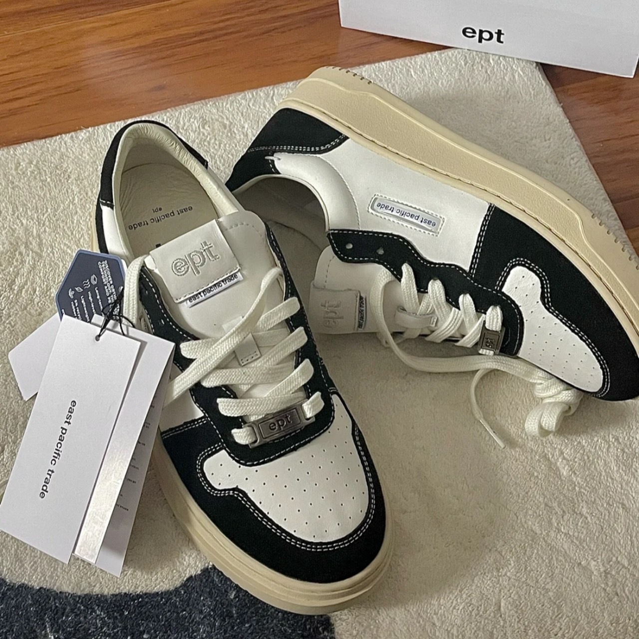 <韓國連線中>EPT 韓國限定 復古鞋 COURT 小白鞋 黑白