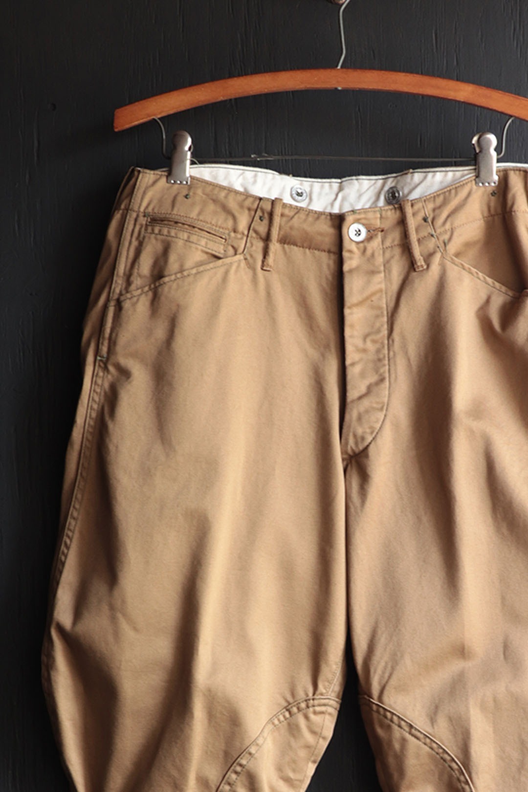 Black Sign Khaki Chino Sheriff Breeches / Field Beige