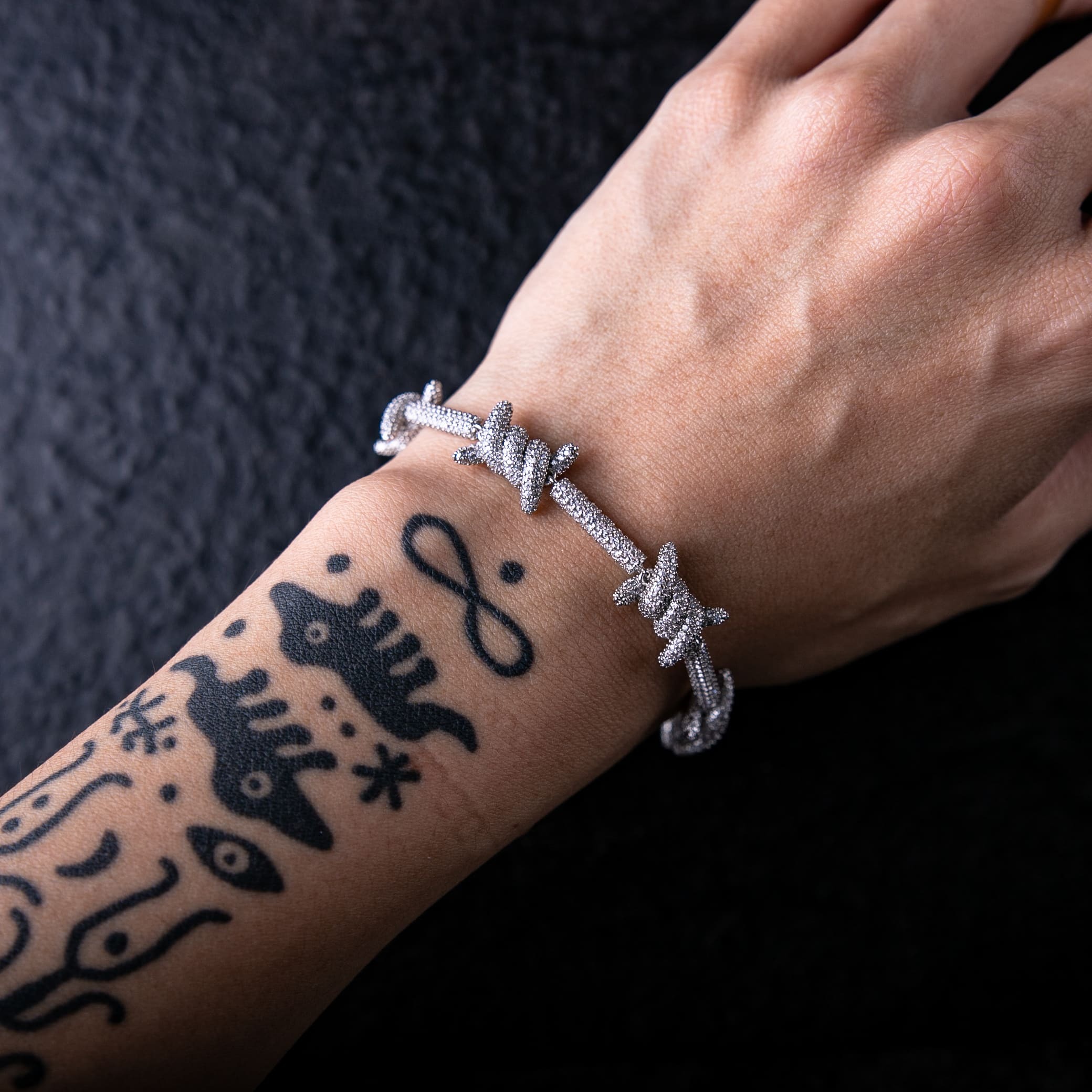 925純銀滿鑲立體荊棘手鍊