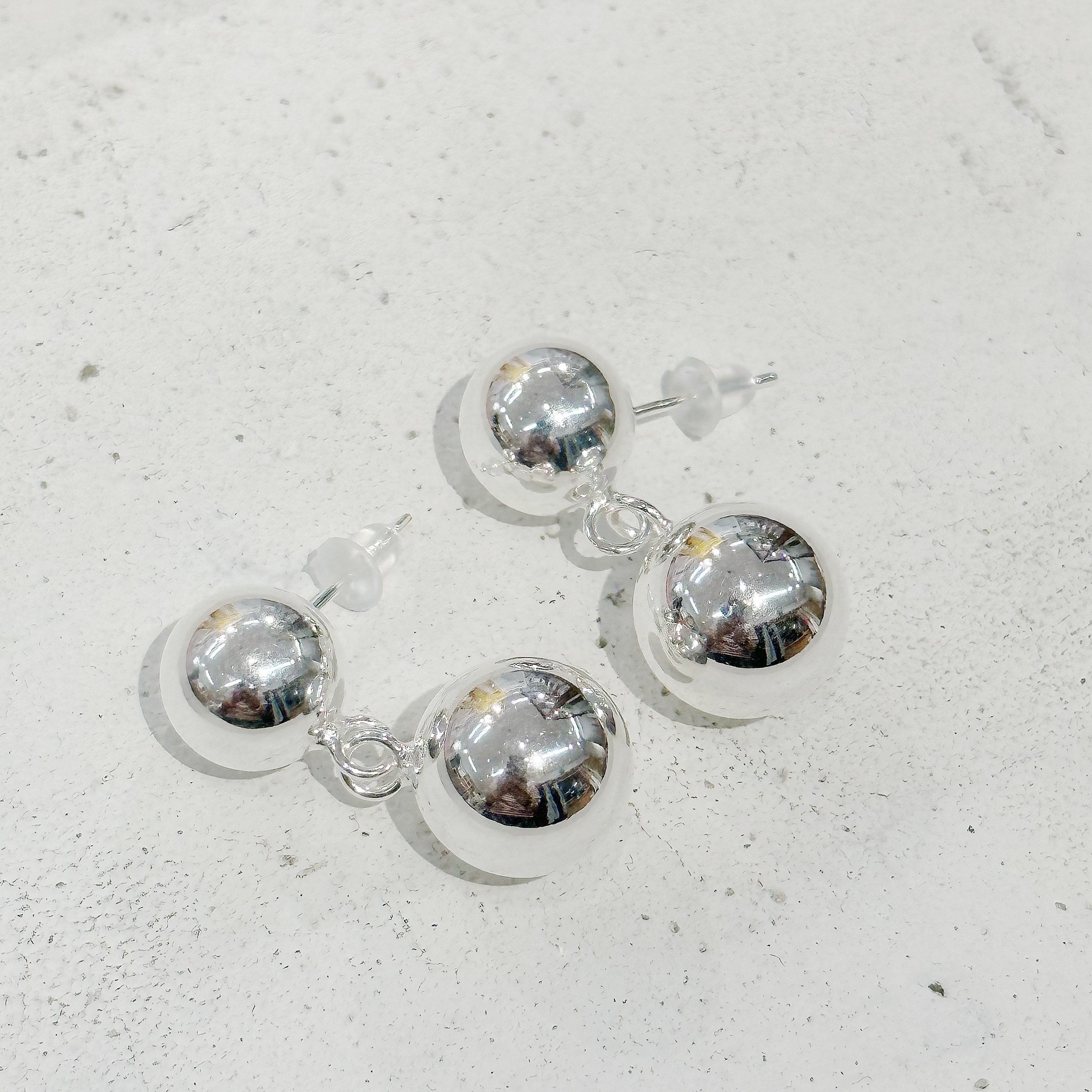 925純銀小珠吊大球耳環