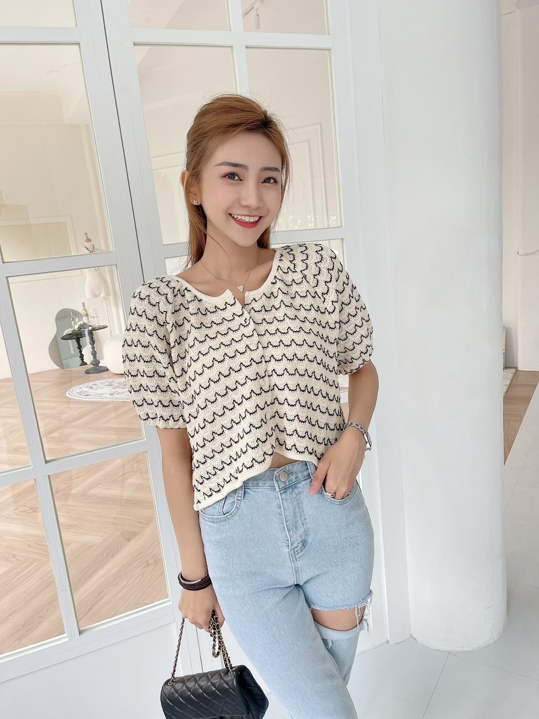 🔥06.28直播新品］💥闆娘ㄉ命定款］🇰🇷正韓超可愛小貝殼紋縮口袖兩穿小外套（黑色/兩色）