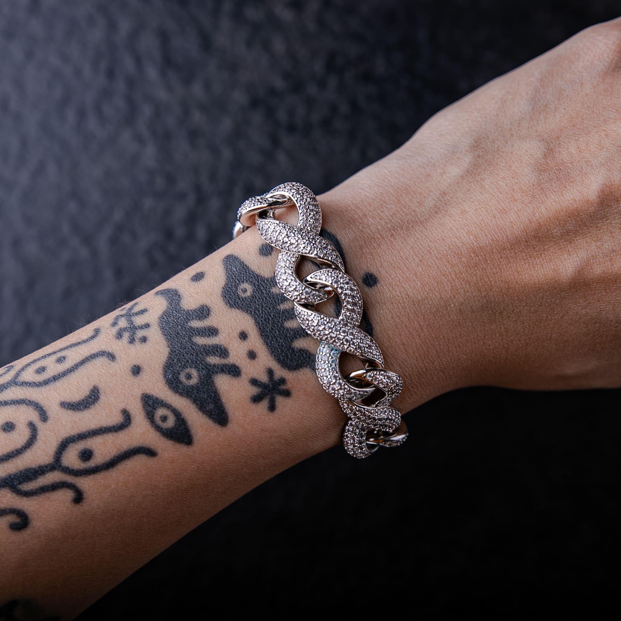 16mm滿鑲無限記號手鍊