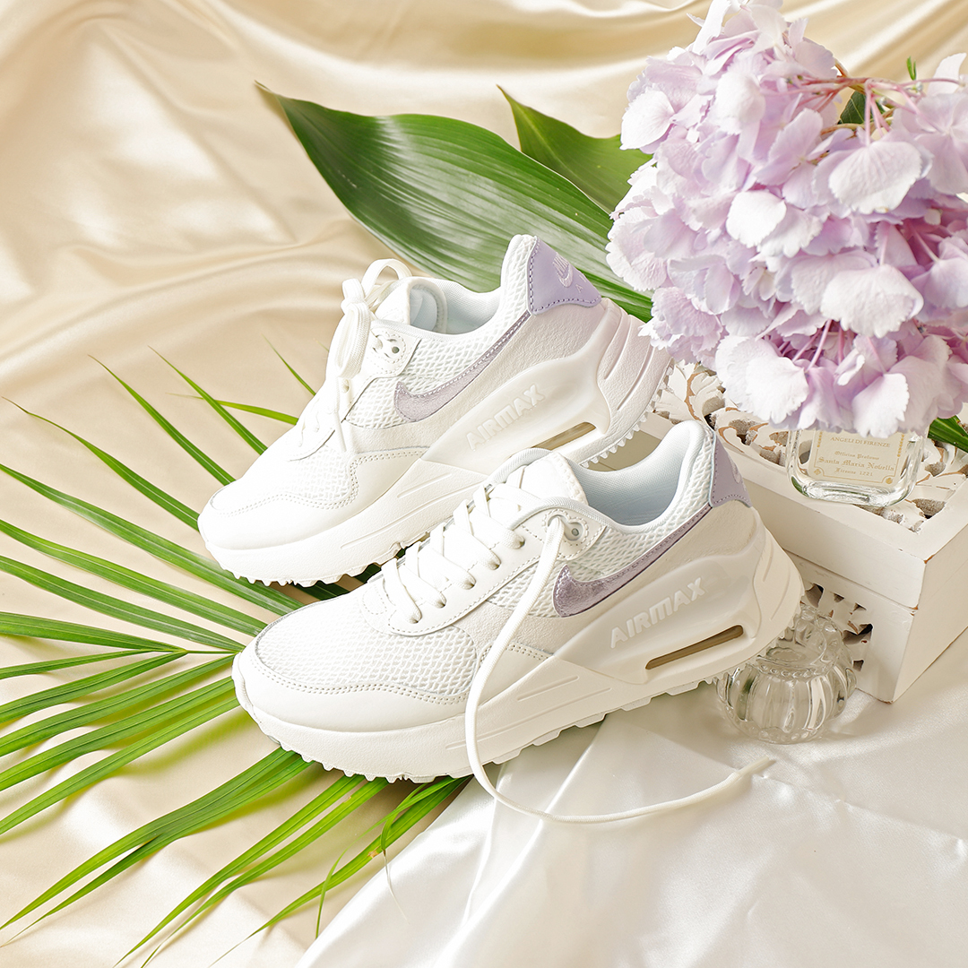 NIKE AIR MAX SYSTSM 米白薰衣草