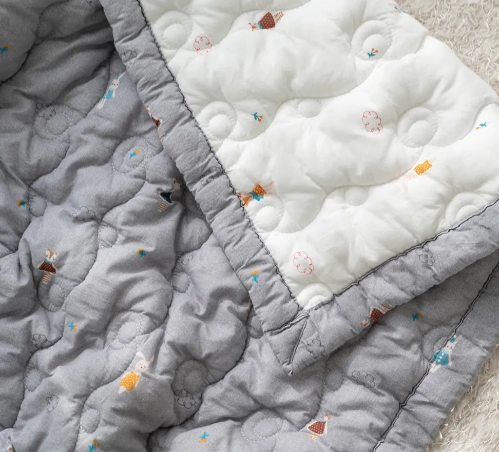 韓國日用品_幼兒園夏季60支薄紗棉被