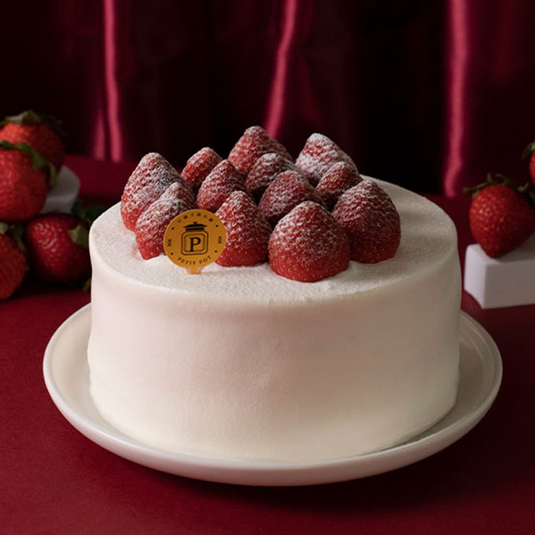 北海道生乳-草莓蛋糕