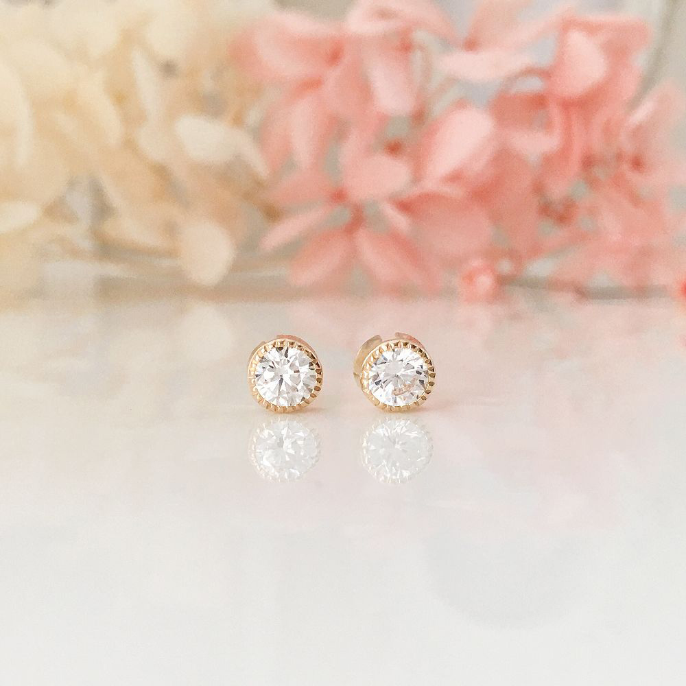 【me.luxe】K10鋯石簡單明亮耳環