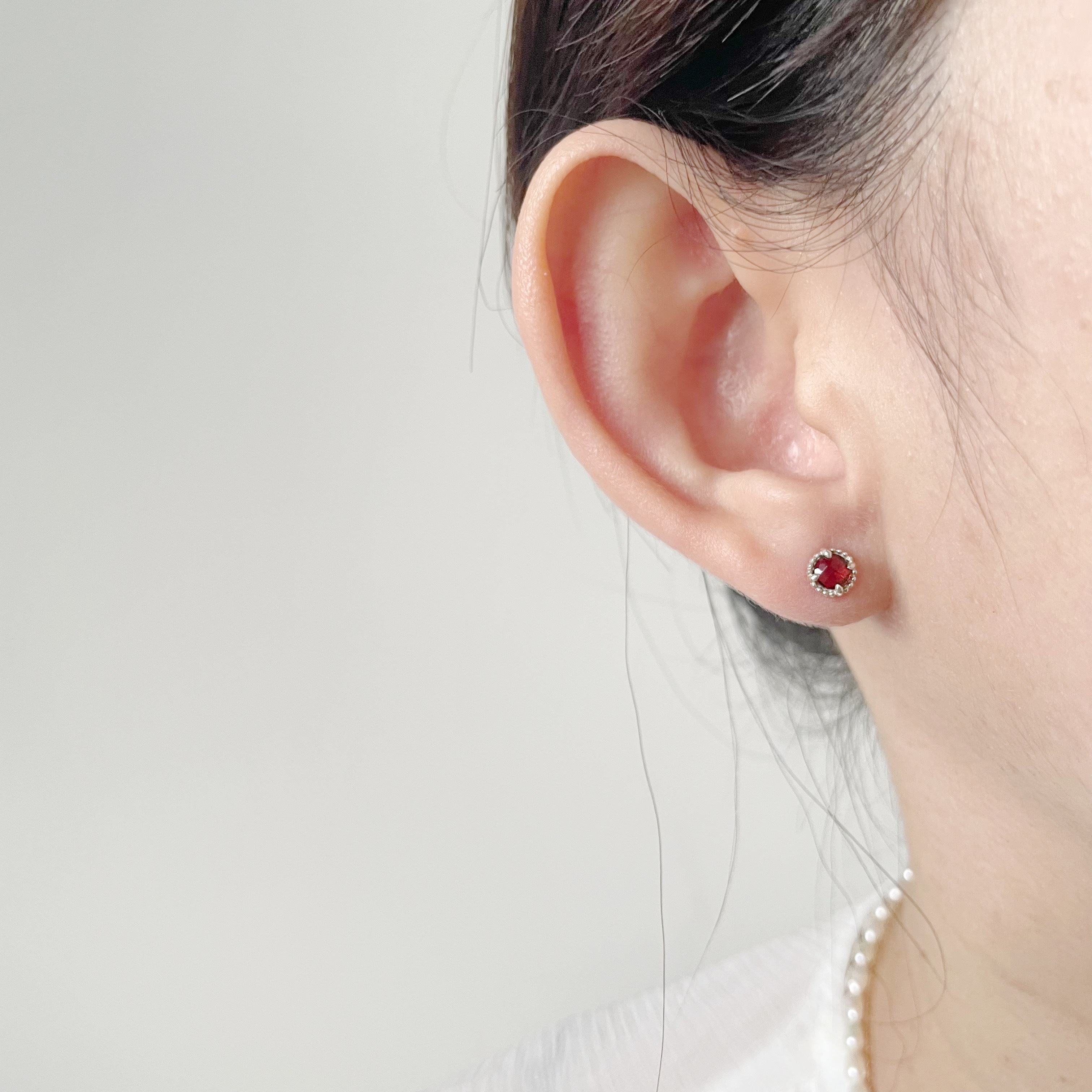 小蛋撻石榴石轉珠耳環