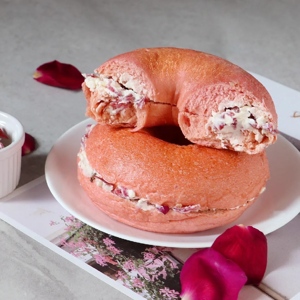 原味時代【新品上市】玫瑰洛神乳酪貝果 #加入大豆渣粉 (急凍 -18°C)