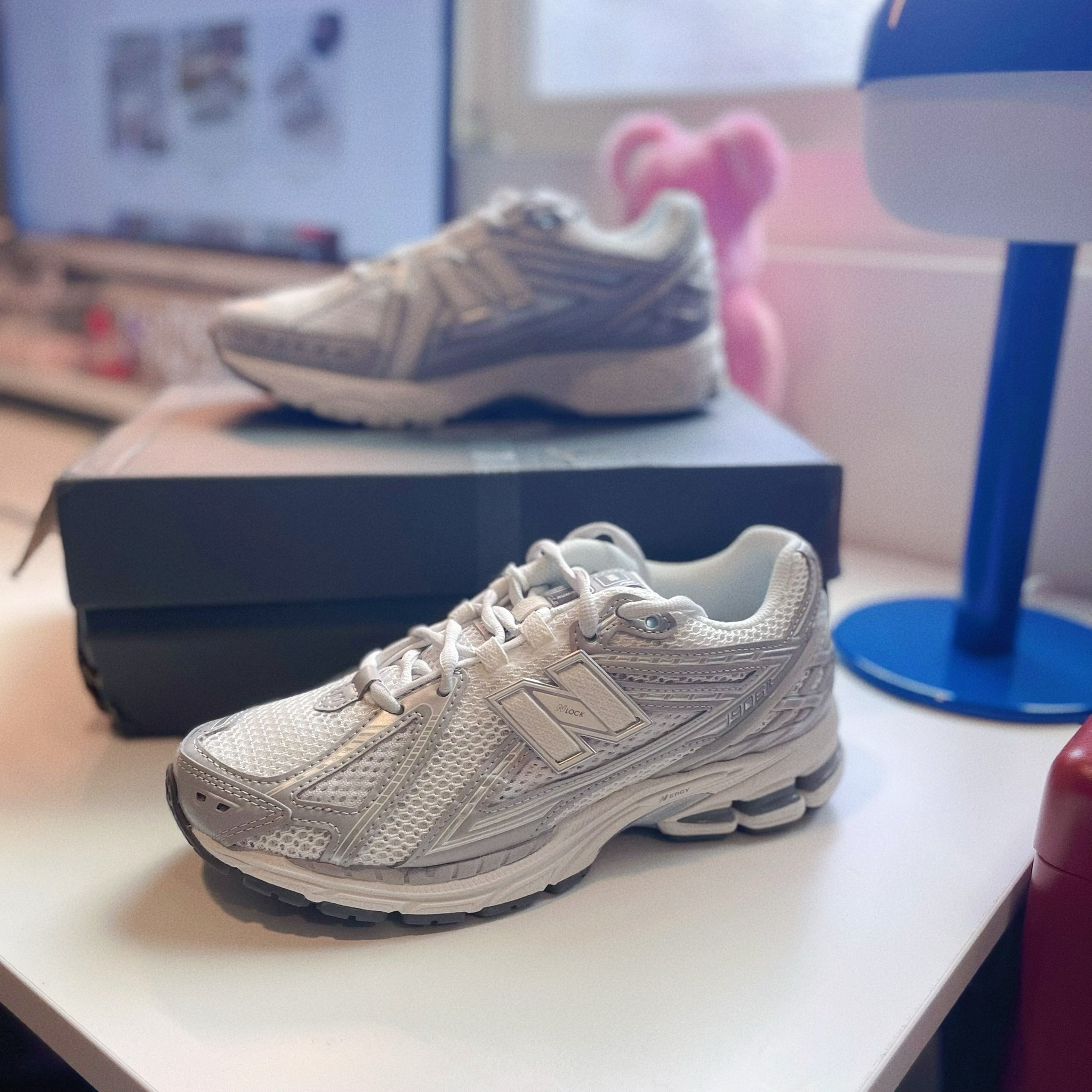 New Balance 1906R 白銀 白色 歐洲限定 IU著用款 復古 1906 運動鞋 老爹鞋 M1906RJM