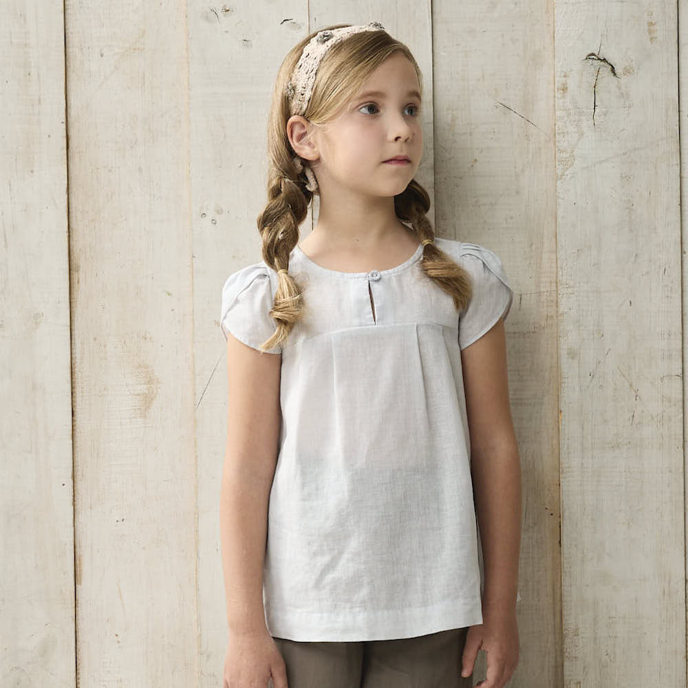 PIPPY優雅花苞袖棉麻混紡上衣 灰白