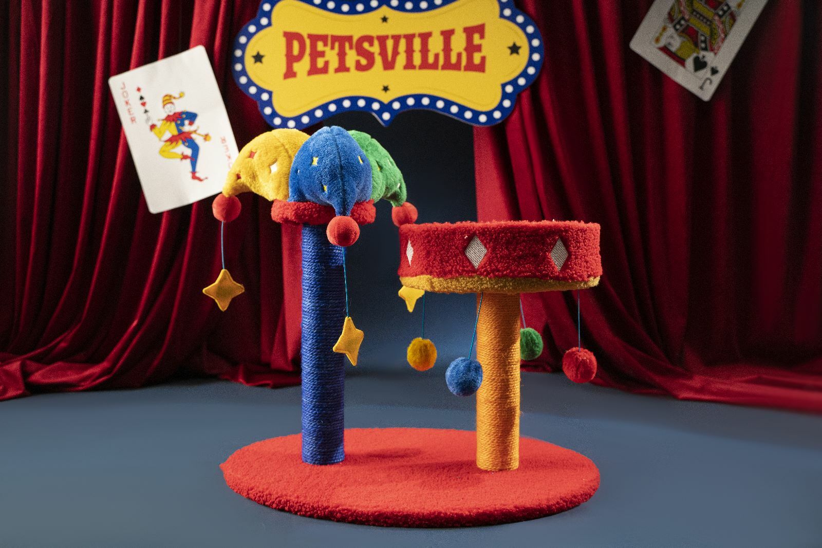 Petsville Clown Hat Nest Cat Scratching Post