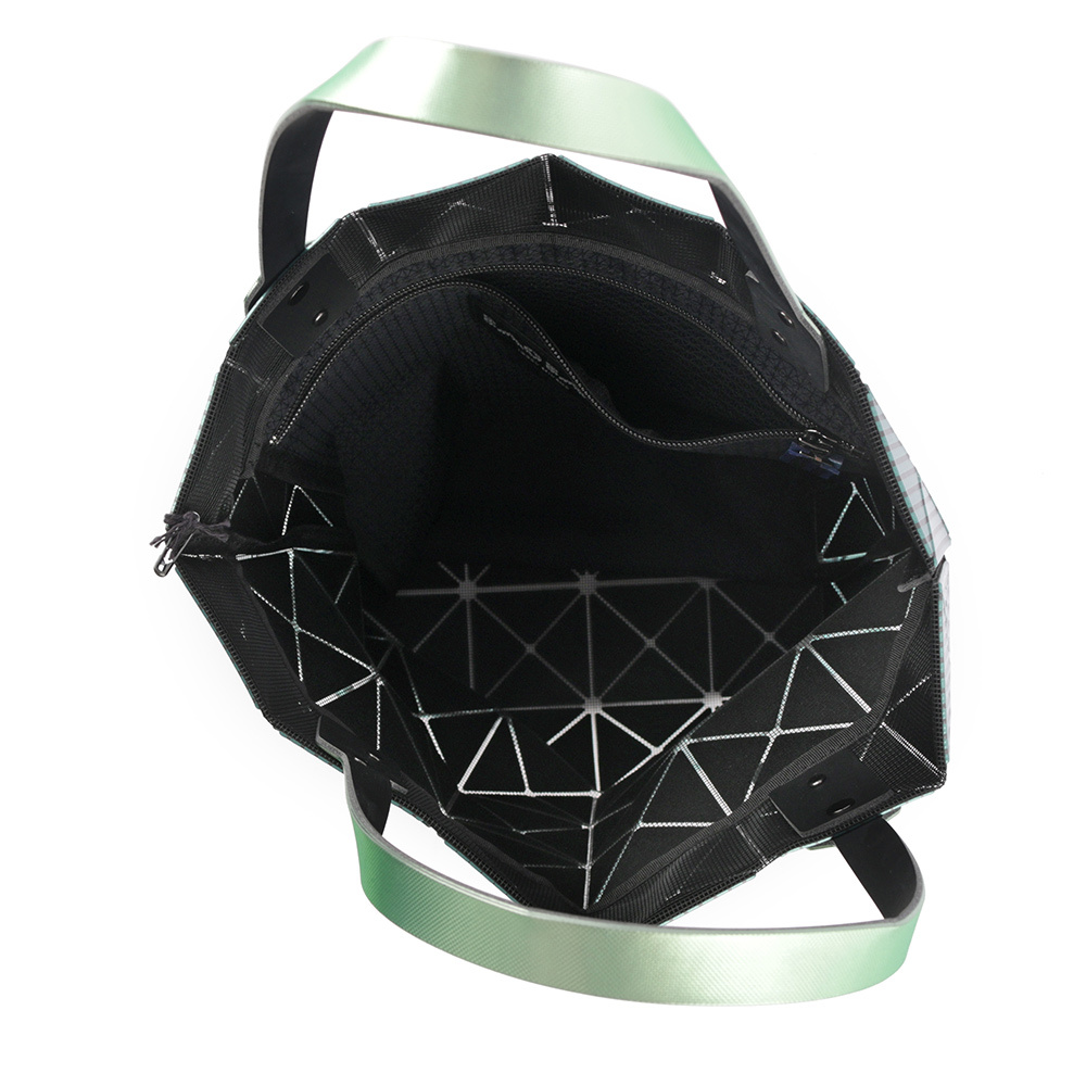 【ISSEY MIYAKE三宅一生】BAO BAO STREAK 6x6 條紋設計托特包(綠色) BB28AG821 62