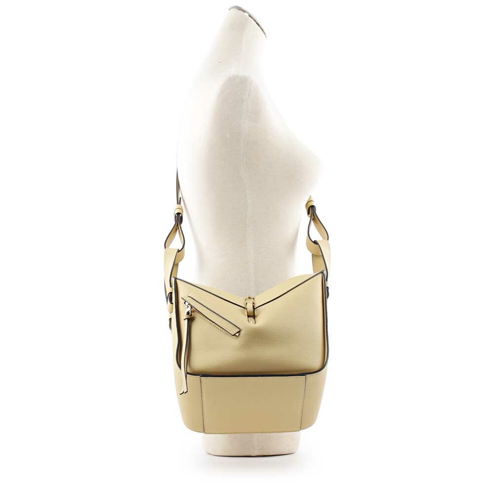 【LOEWE】Compact Hammock 粒面牛皮吊床包(奶油黃) A538H13X03 8752