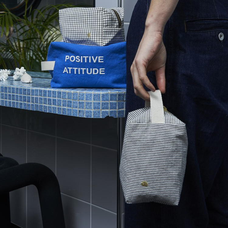 (預購4/30)法國La cerise sur le gâteau 有機棉防水手提立體收納包-灰條紋(小)