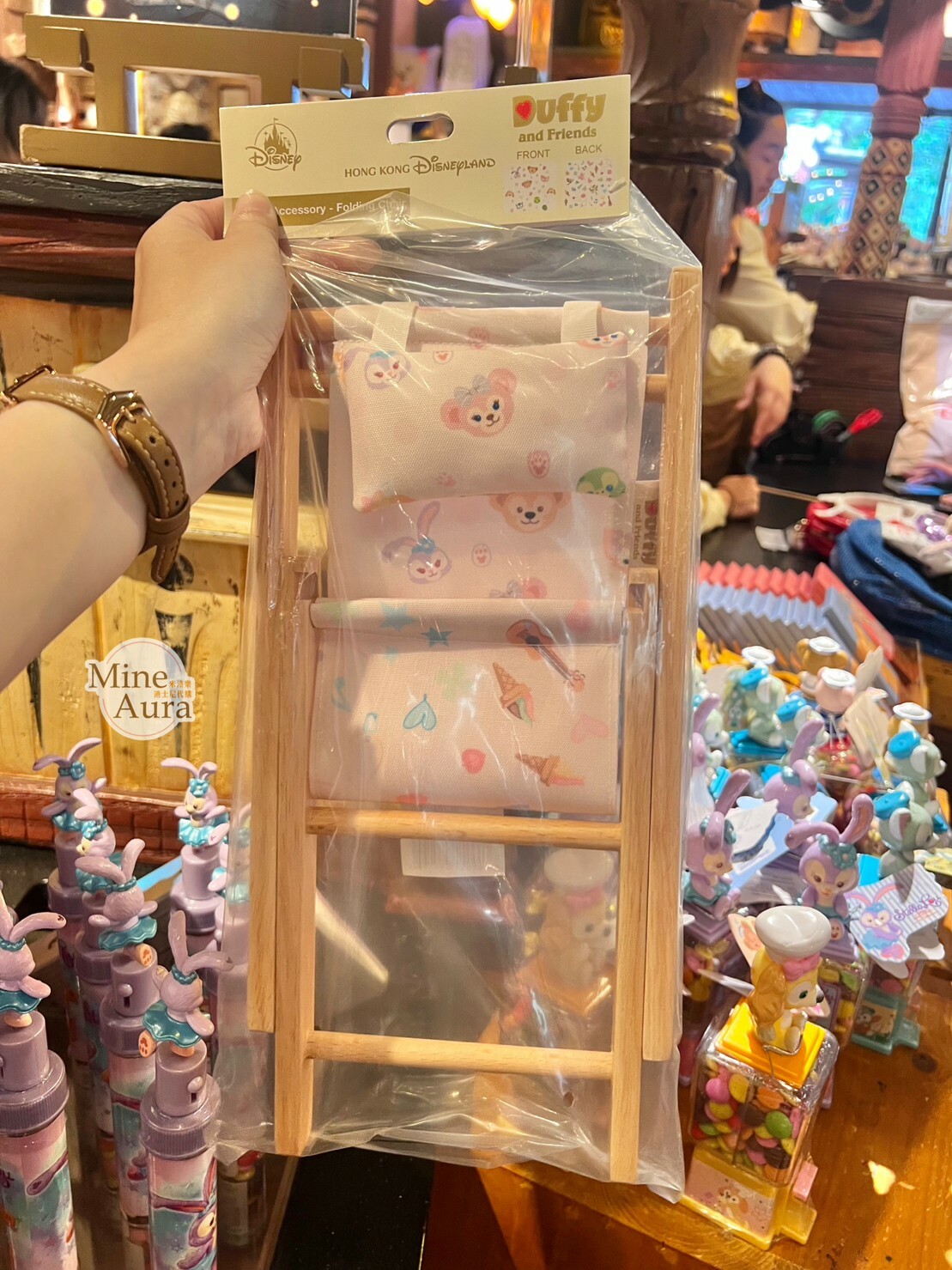 (現貨) 達菲 Duffy 與好友們 滿版 圖案 娃娃玩偶專用配件 折疊躺椅 擺飾品 -香港迪士尼樂園