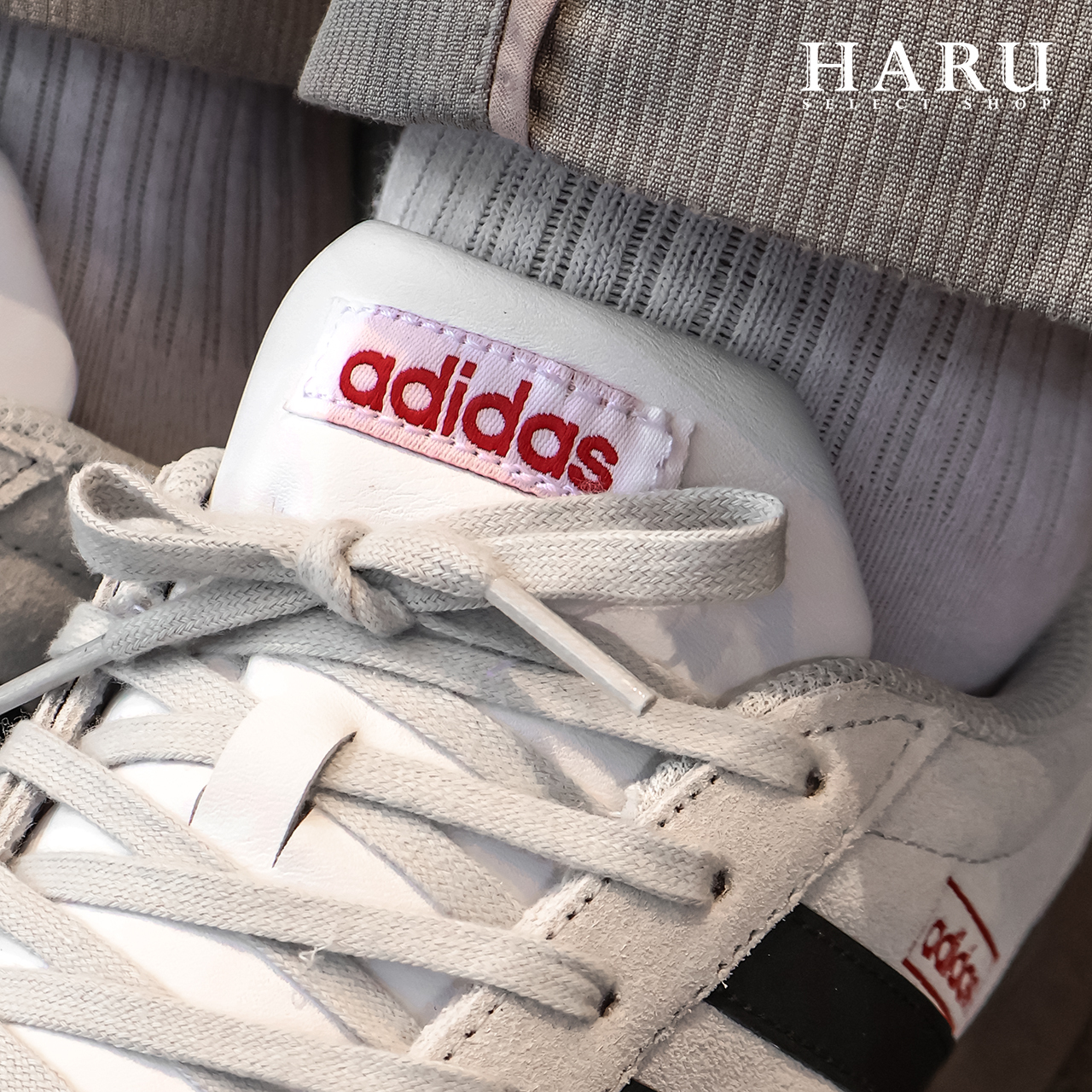 歐美爆款海外限定ADIDAS NEO VL COURT SAMBA kith 白黑T頭鞋德訓 歐美爆款海外限定ADIDAS NEO VL COURT SAMBA kith 白黑T頭鞋德訓