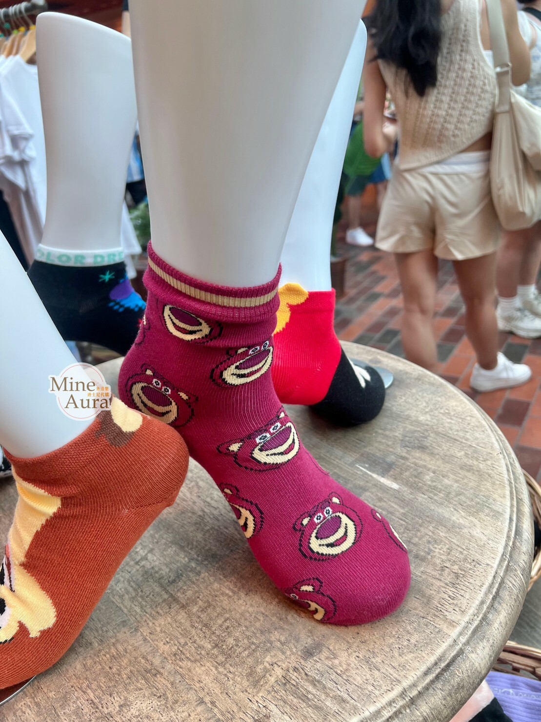熊抱哥 Lotso 大頭圖案 桃紅色底 襪子 玩具總動員 Toy Story -香港迪士尼樂園