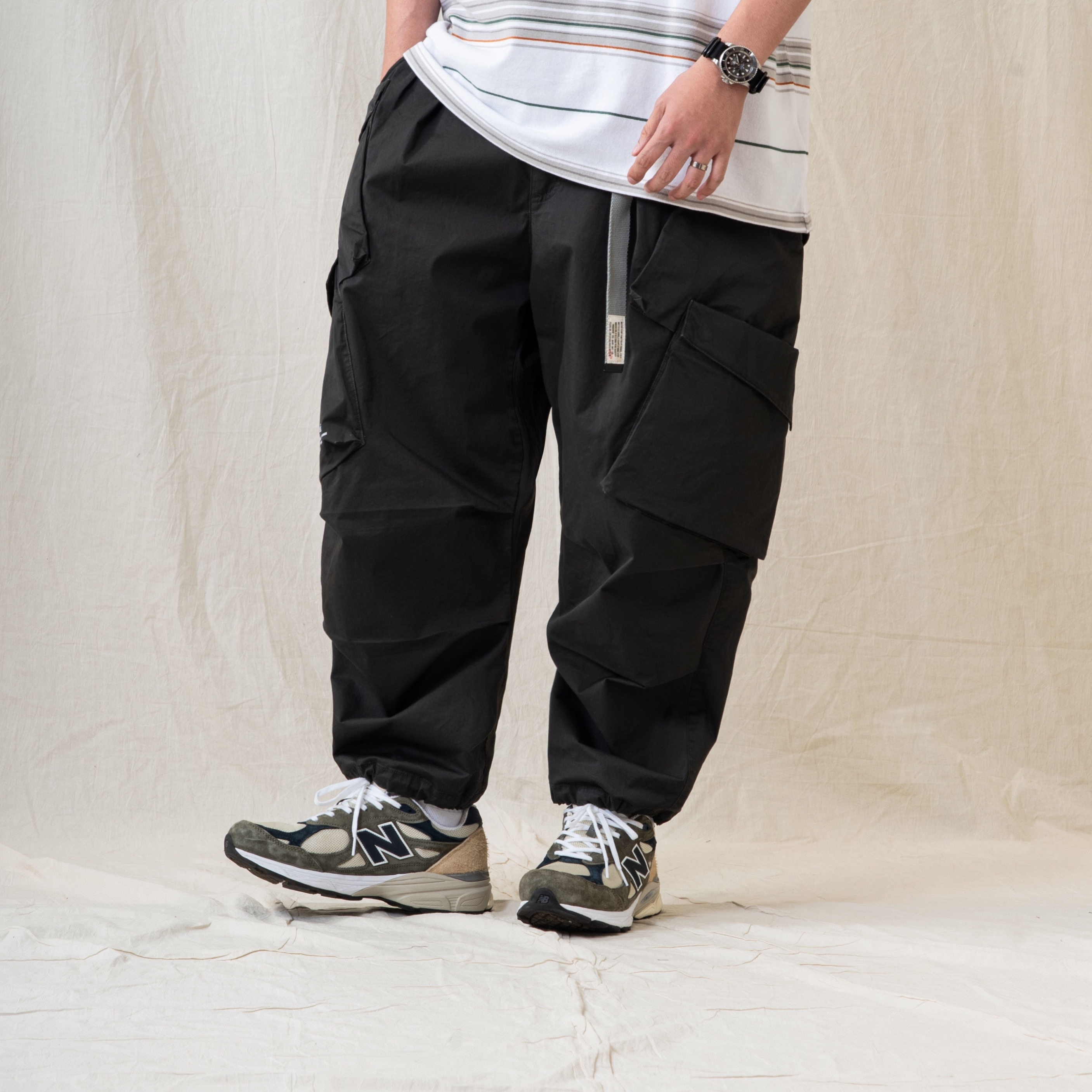 PERSEVERE MULTI-POCKET CARGO PANTS - CHARCOAL GREY