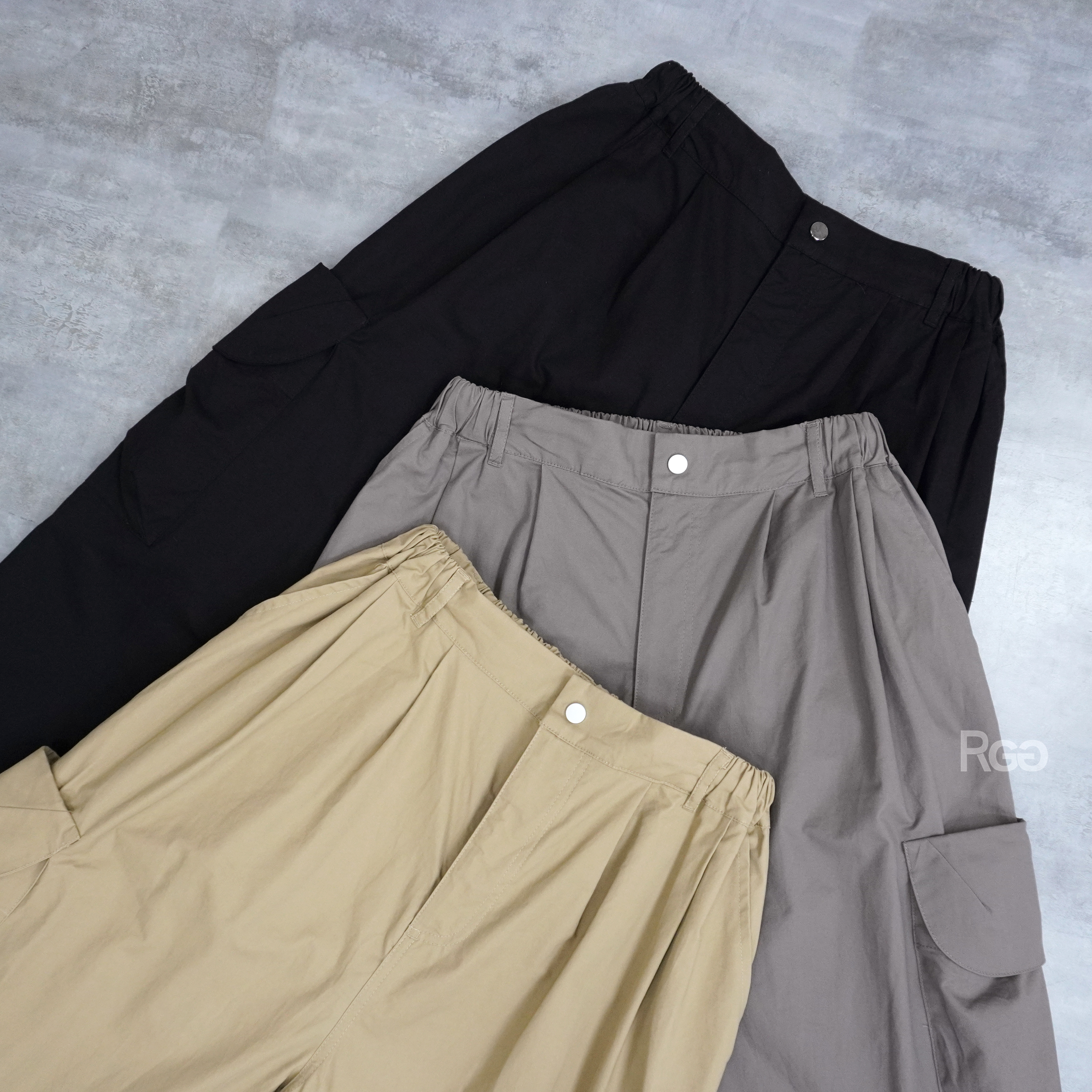 #008 內抽繩多口袋寬版工裝長褲