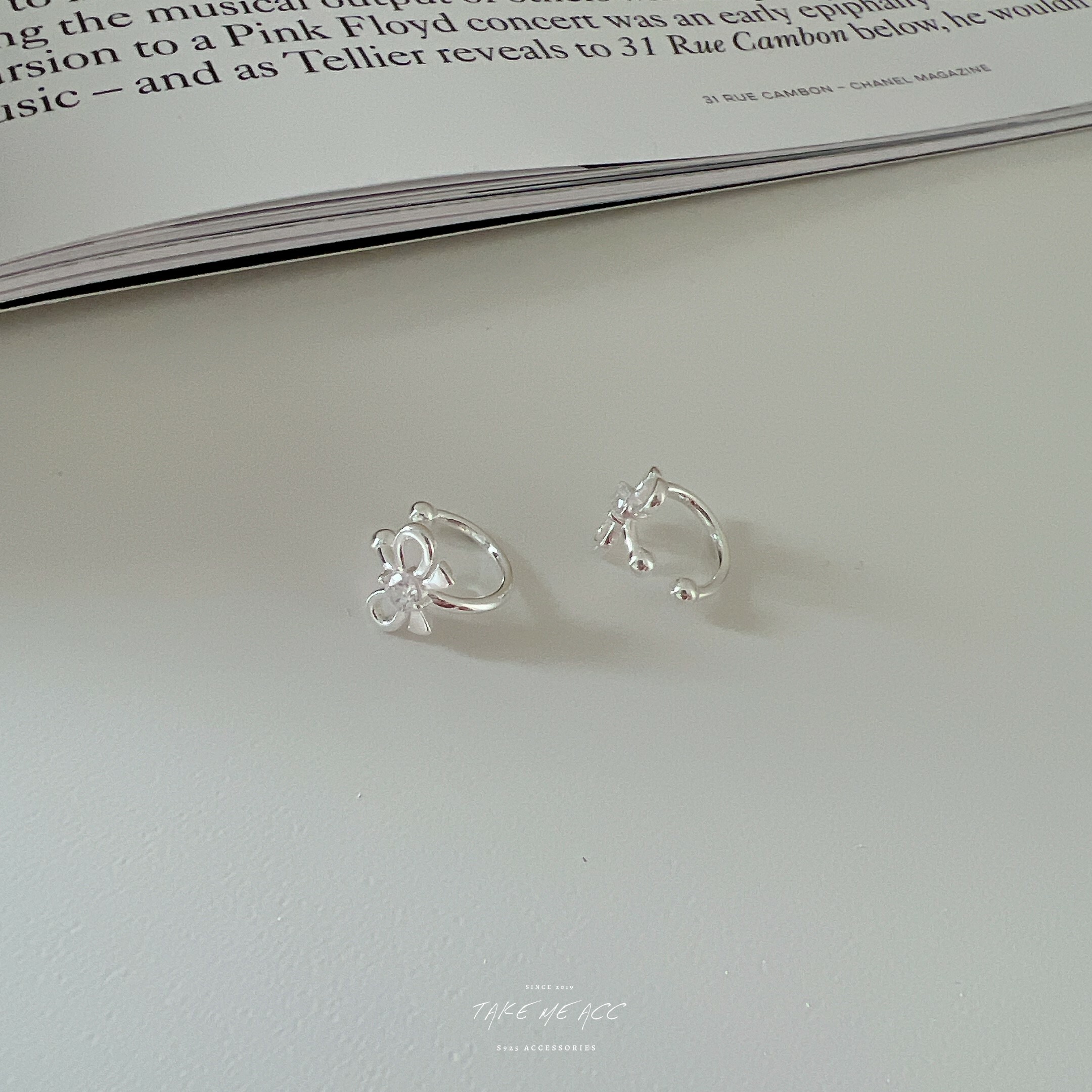 沒耳洞女孩福音蝴蝶結純銀耳骨夾(單只售)｜ 韓國連線