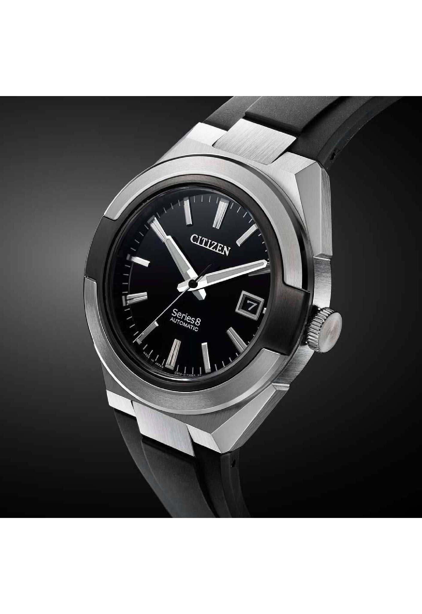 萬年鐘錶 - Citizen 星辰錶 series 8系列 870款  無畏、俐落、簡約款經典橡膠錶帶款機械男錶  NA1004-10E  錶徑40.8MM