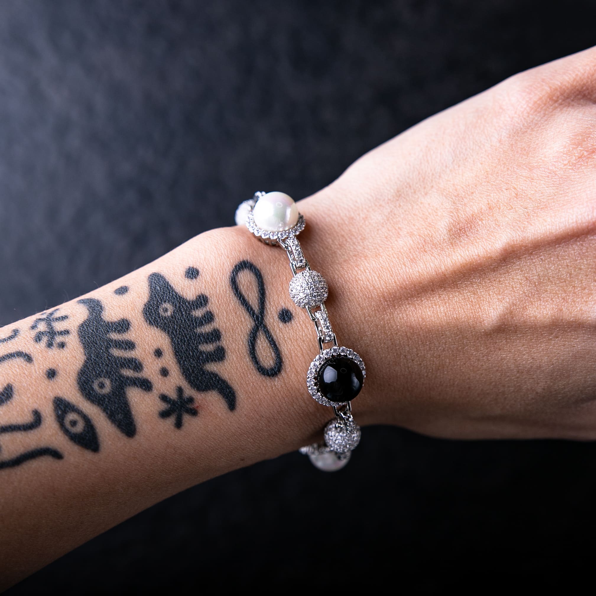 滿鑲冰球珍珠手鍊