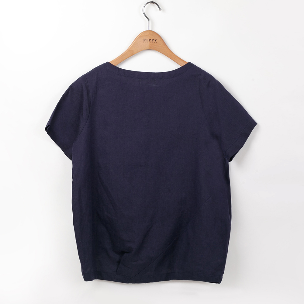 PIPPY花卉刺繡棉麻圓領上衣 丈青