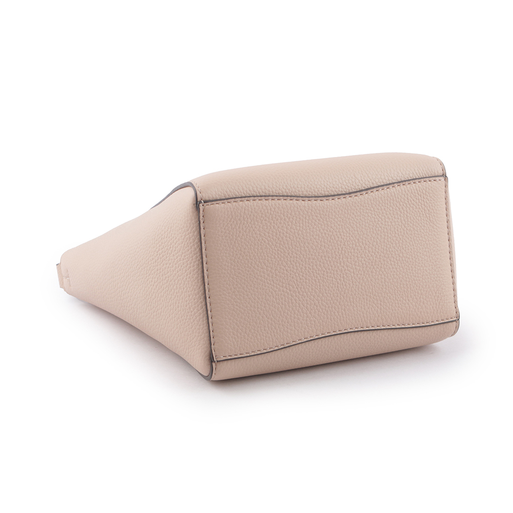 【TORY BURCH】McGRAW 荔枝皮革小型水桶包(沙色) 74956 927