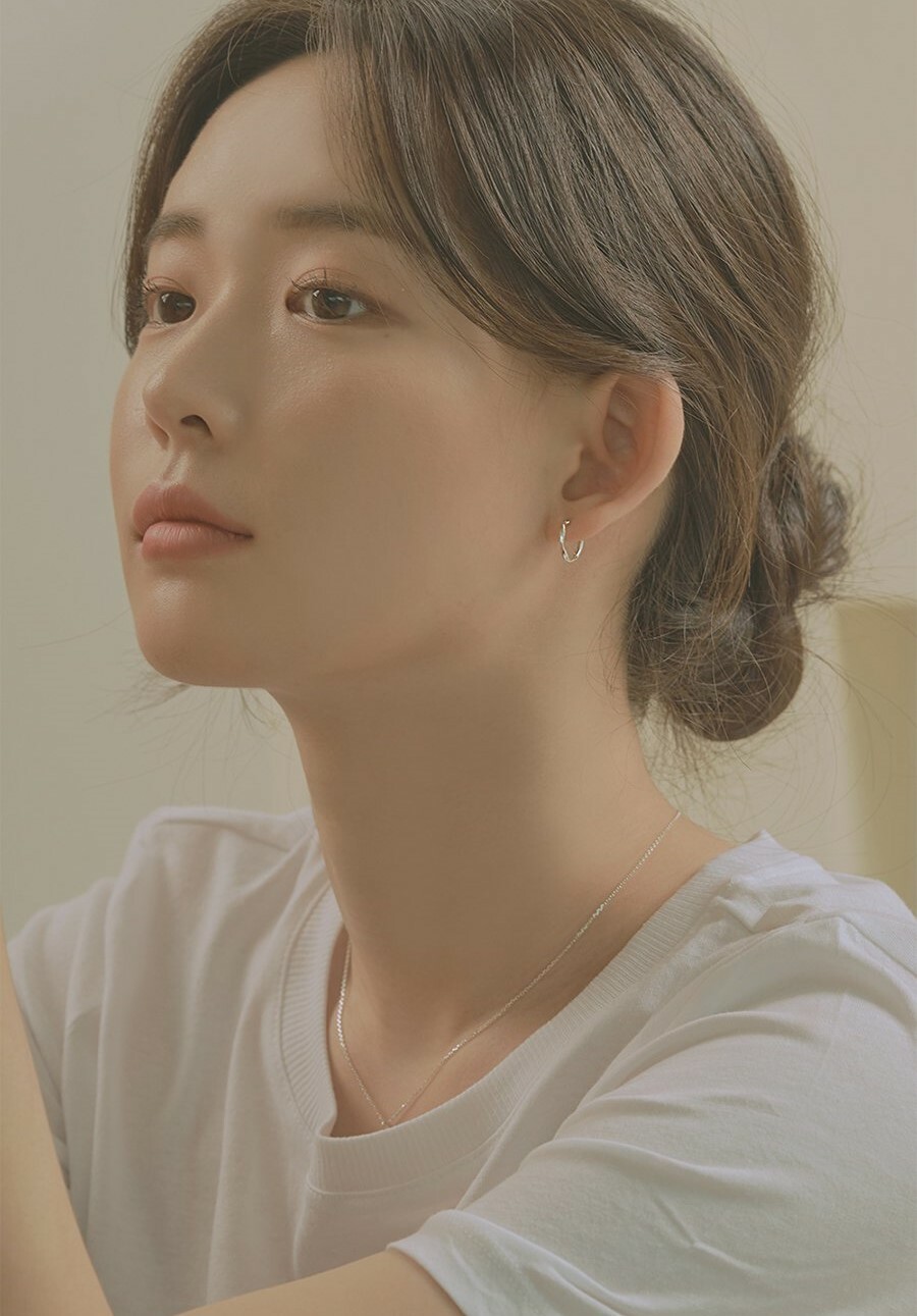 韓國WING BLING授權 925純銀不規則環形耳環(Kep1er 姜睿序同款)