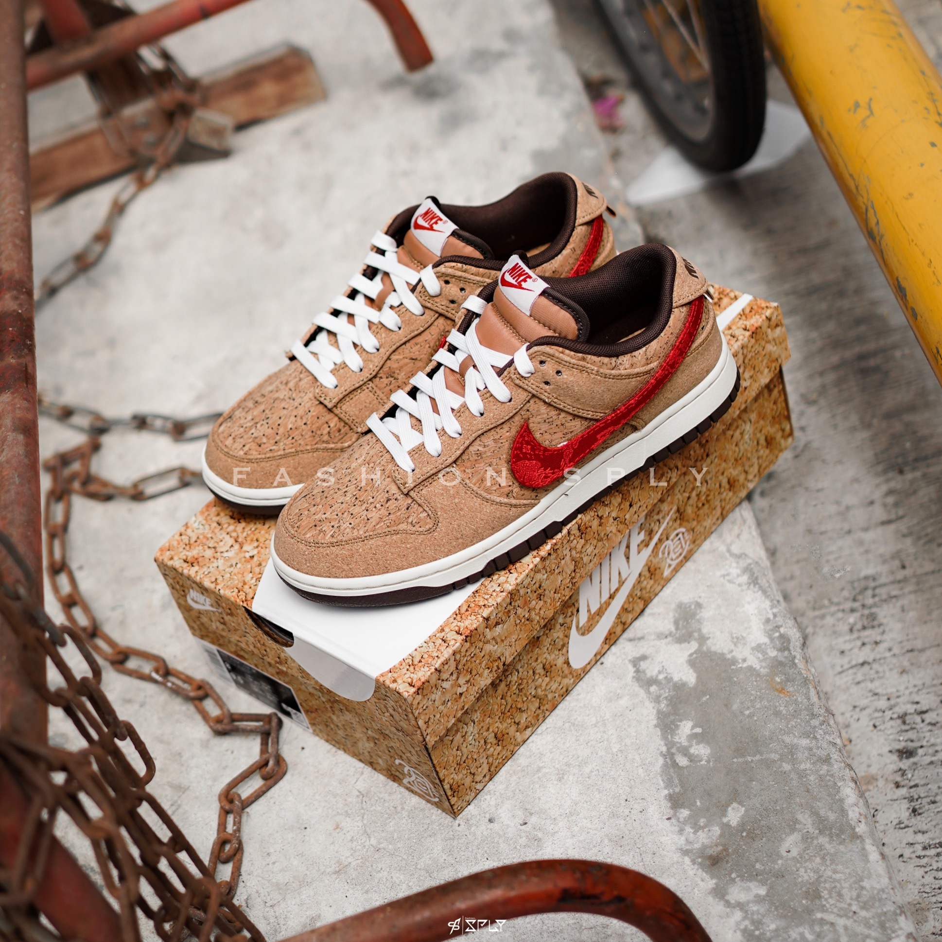 CLOT x Nike Dunk Low Cork 20周年軟木塞FN0317-121